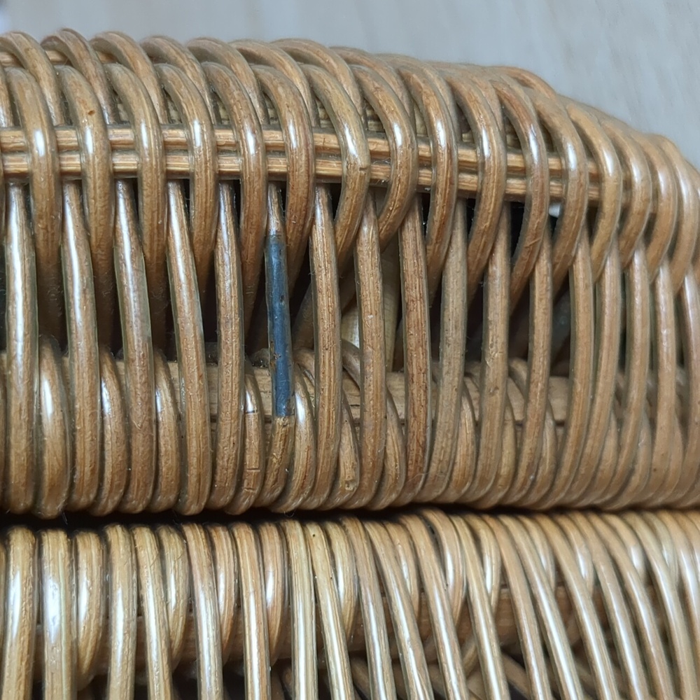 Wicker & Leather Mister Ernest Hinged Purse - Picture 4 of 11